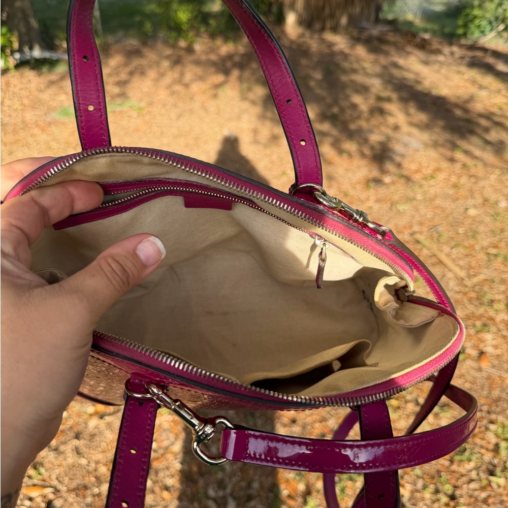Gucci Fuchsia Patent Leather Shoulder Bag - Picture 9 of 10